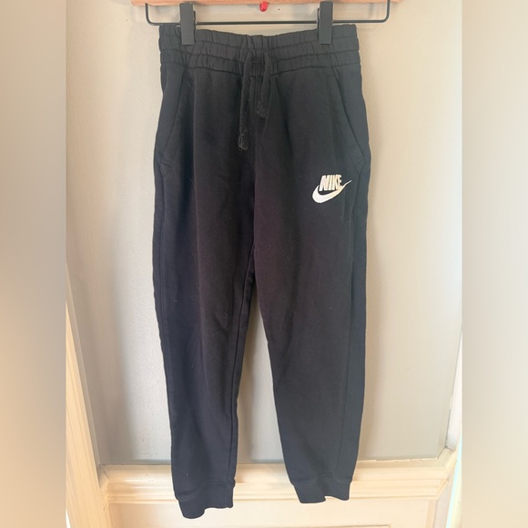 Kids Nike Black Fleece Hoodie Sweatshirt + Joggers Set | Size Small Swoosh - Picture 5 of 6